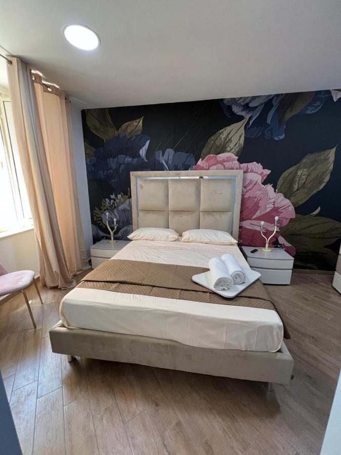 Bed and Breakfast In Piazzetta Neapel Exterior foto